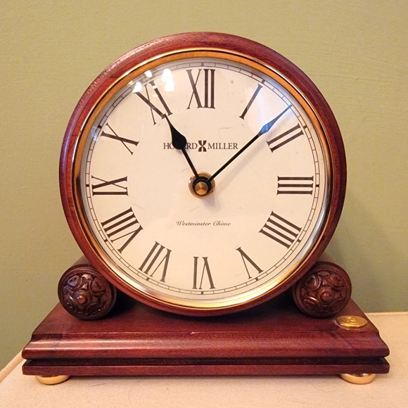 Howard Miller Mantel Clock